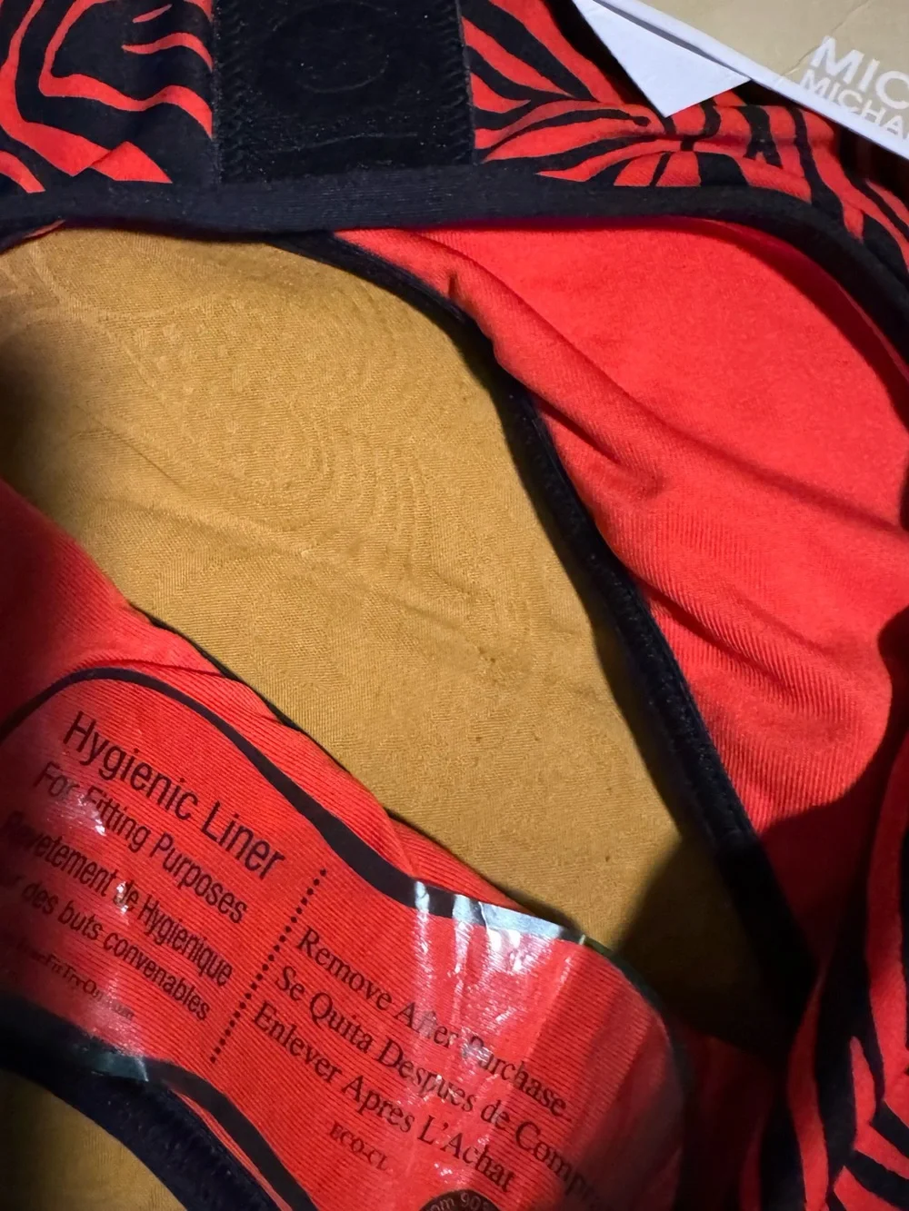 Michael Kors hygiene liner